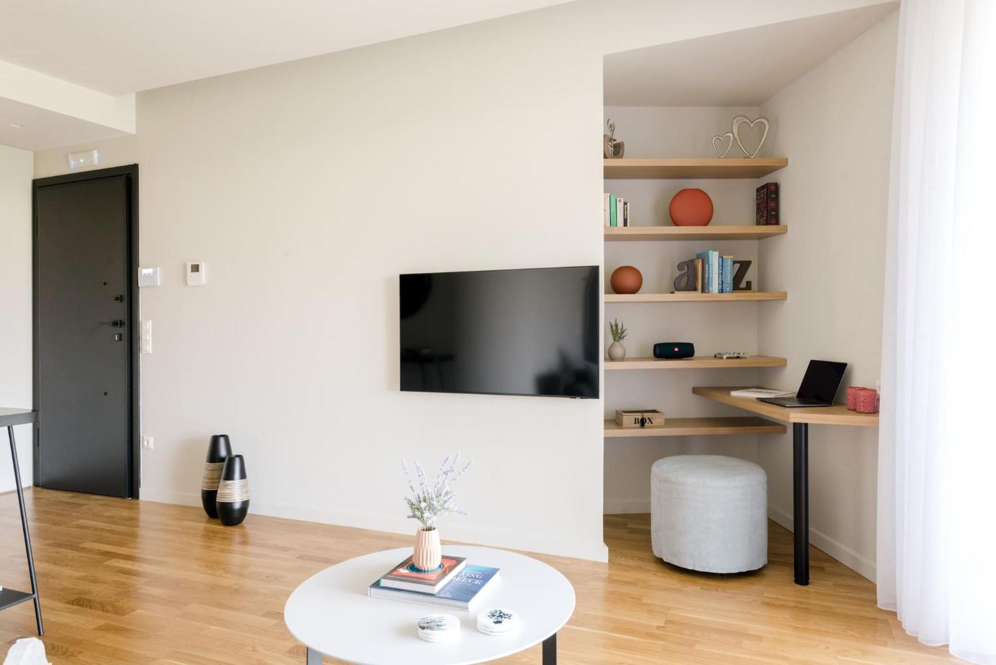 Urban Apt With Stunning Acropolis View & Roofdeck Athens Exterior photo
