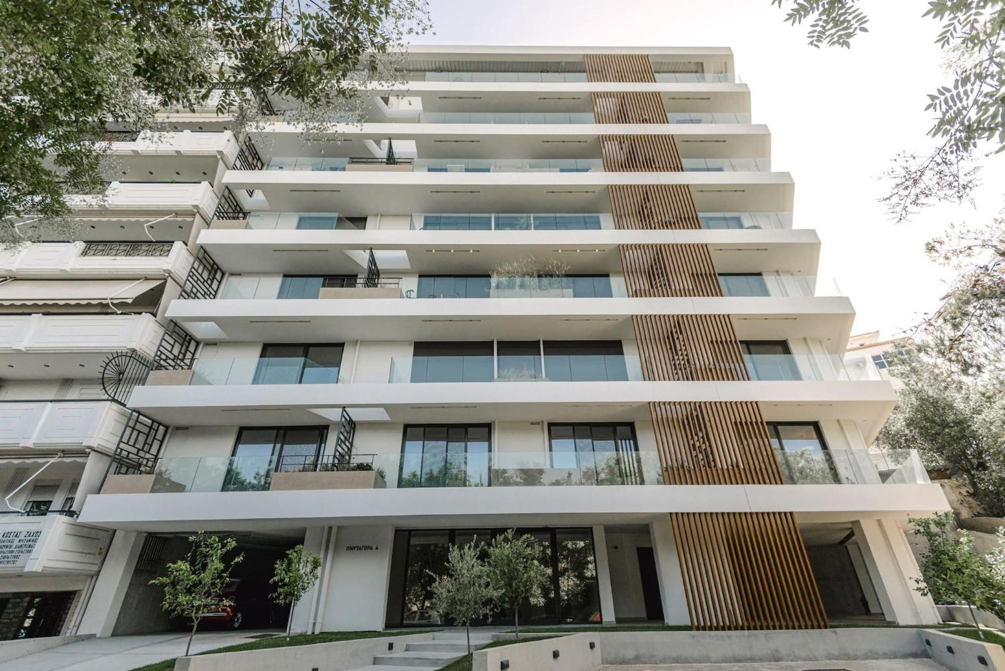 Urban Apt With Stunning Acropolis View & Roofdeck Athens Exterior photo